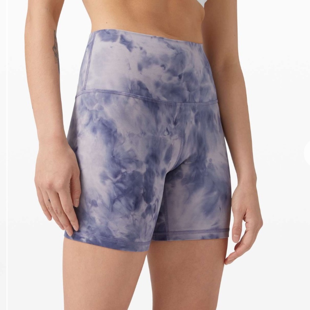 Lululemon Align Short, 6”, Size 6, Diamond Dye Iced Iris Peri Purple